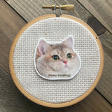 Heavy Breathing Cat Needle Minder