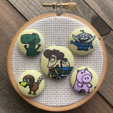 Cartoon Toy Button Needle Minder SET