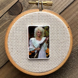 Country Singer Needle Minder