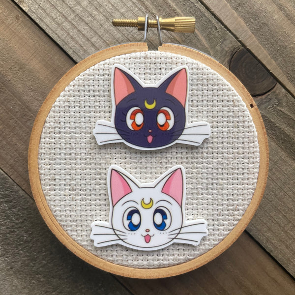 Moon Cat Needle Minder SET